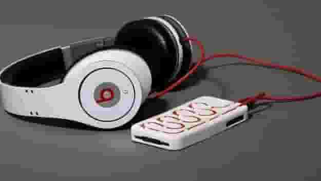 Featured image of Cordli iPhone Case