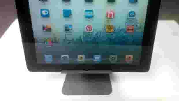 Featured image of 3D Printed iPad Stand in iMac Design