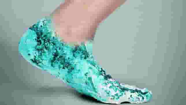 Featured image of 4D Printing: Smart Materials Change Shape and Repair Themselves