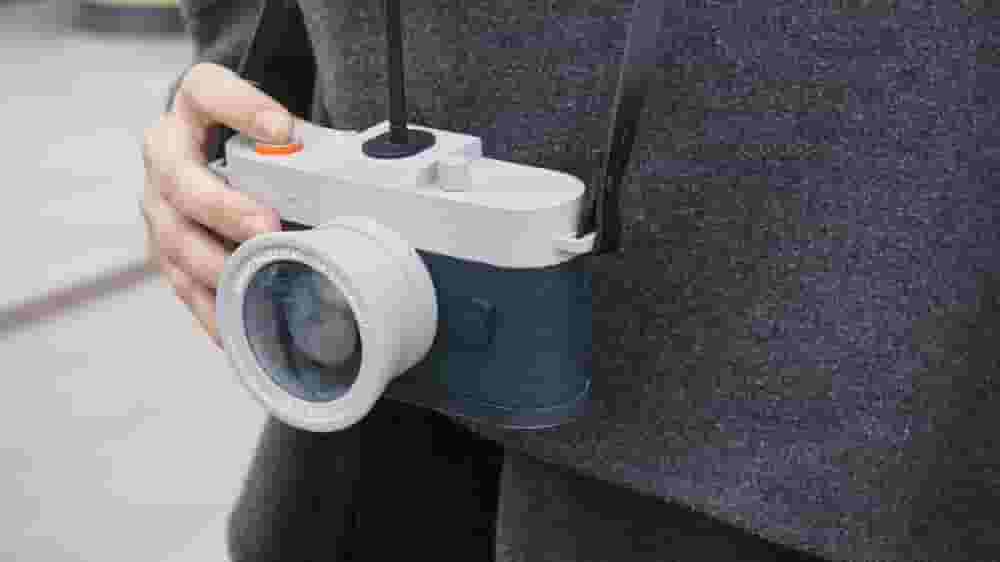 Featured image of Camera Restricta Won’t Allow Photos in Tourist Areas