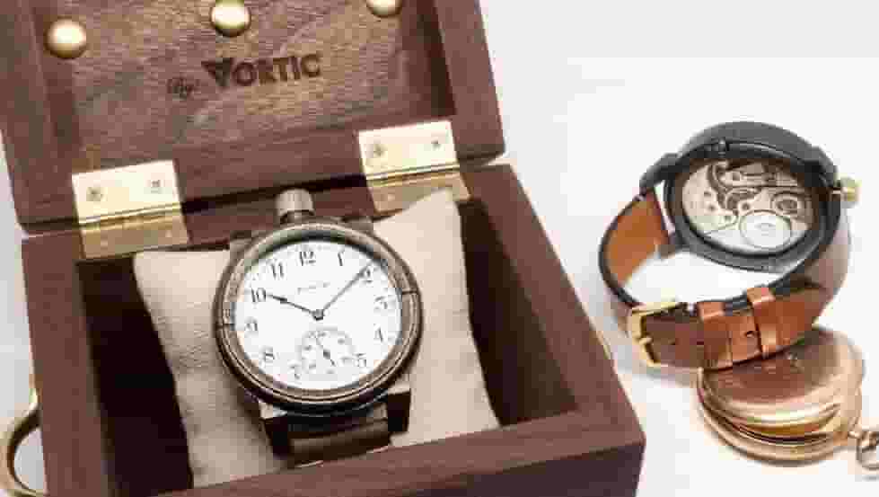 Featured image of Thanks To 3D Printing, Vintage Pocket Watches Are Back