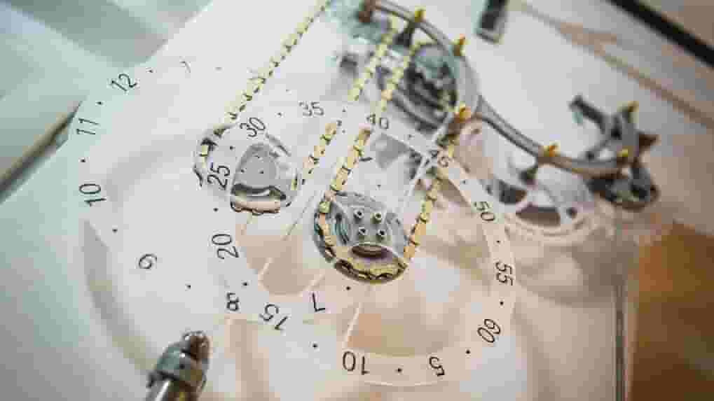 Featured image of Zmorph Shows How to Create a Custom Mechanical Clock