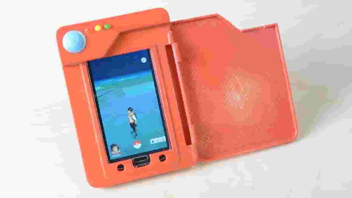 Featured image of 3D Printed Pokédex Perfect for Playing ‘Pokémon Go’