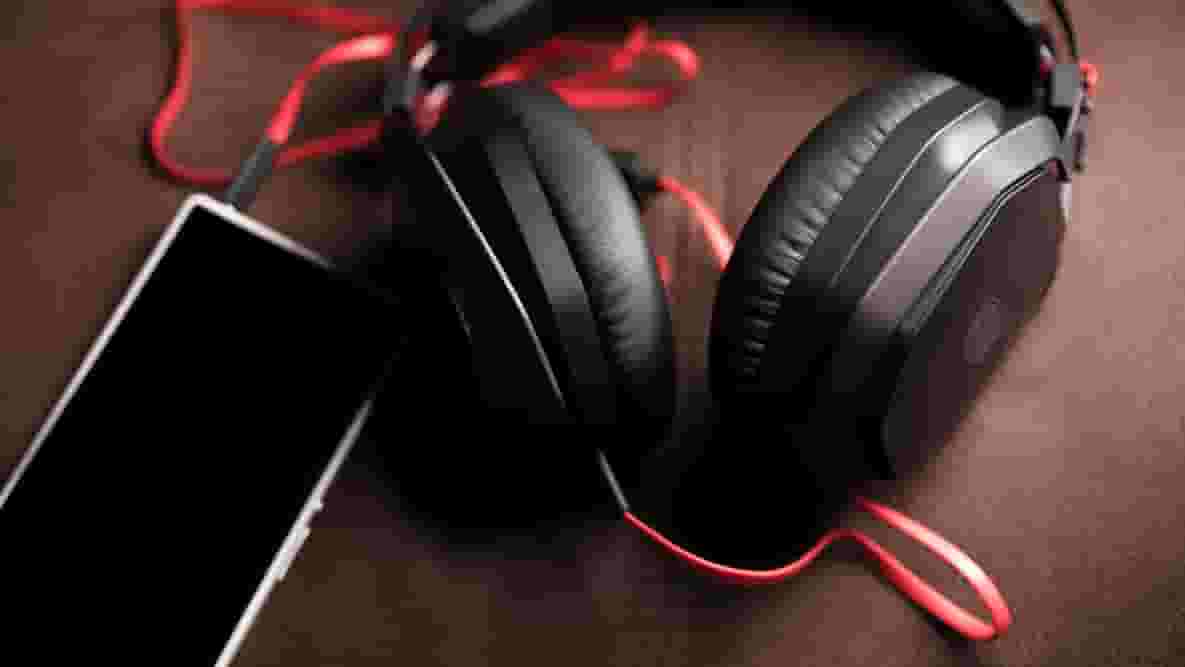 Featured image of Cooler Master MasterPulse Headphones with 3D Printable Panels