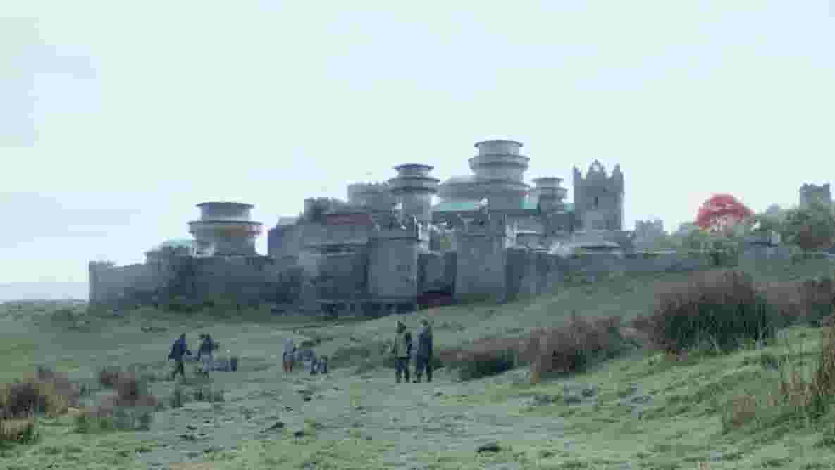 Featured image of Winterfell from Game of Thrones is 3D Printed in Cement