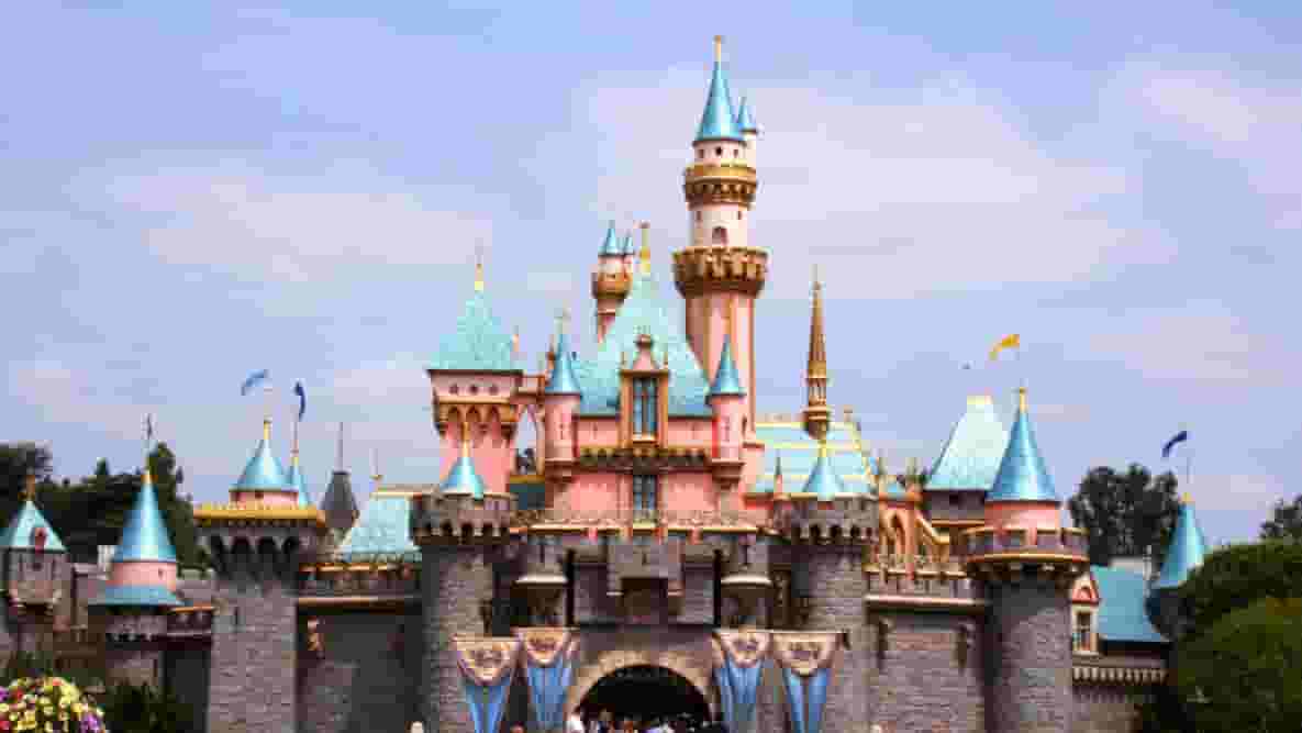Featured image of Disney To Staff Theme Parks With 3D Printed Robots?