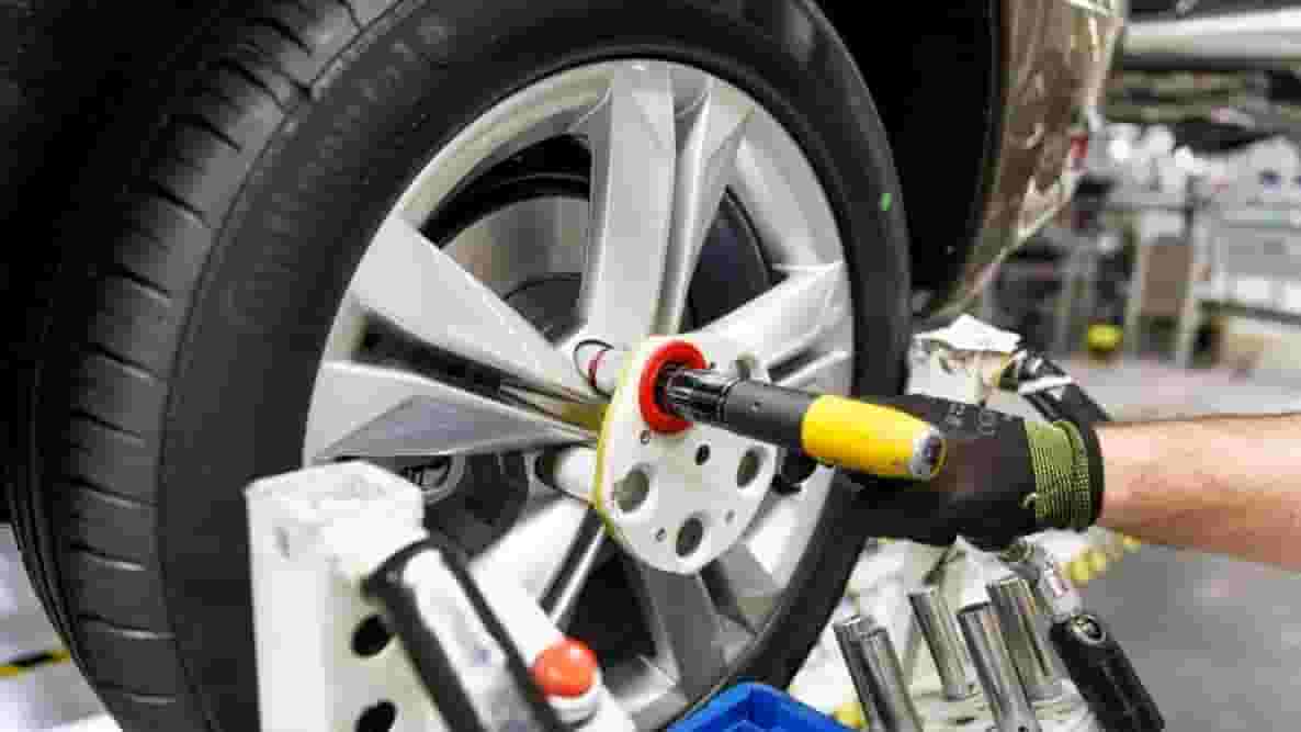 Featured image of Volkswagen Autoeuropa Makes Massive Savings Using 3D Printing
