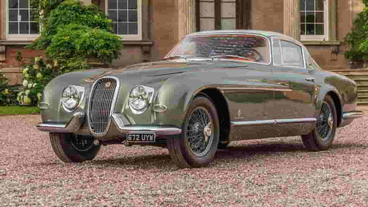 Featured image of Unique Pininfarina Jaguar XK120 Rejuvenated with 3D Printing