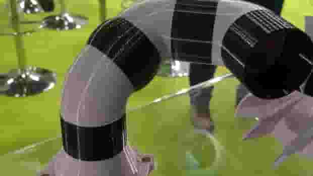 Featured image of Verashape Demos Vshaper 5-Axis 3D Printer at Formnext