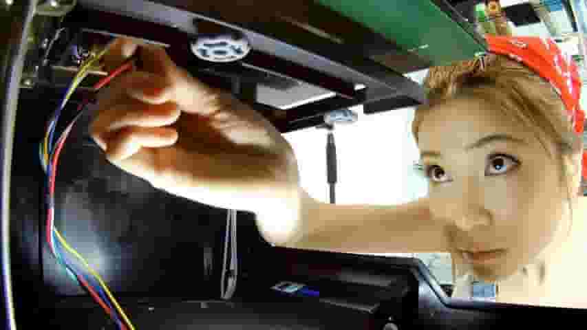 Featured image of Make Magazine Founder Apologizes for Claim That Naomi “SexyCyborg” Wu is “Not A Real Person”