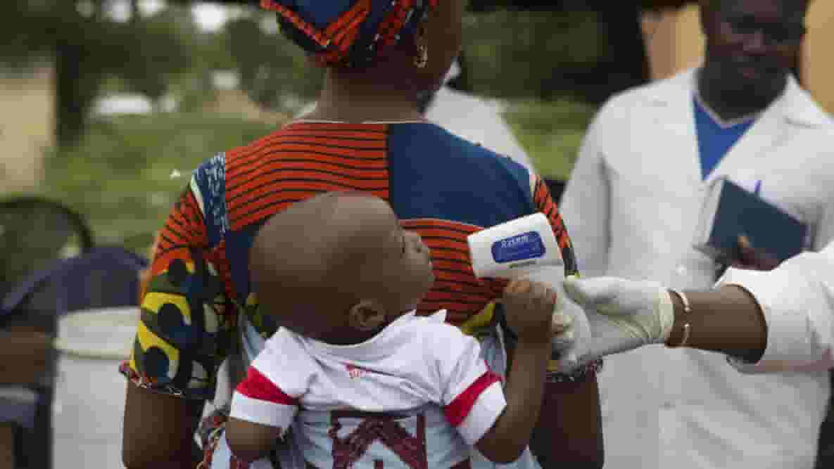 Featured image of 3D Printed Solar-Powered FieldLab Makes Medical Diagnosis More Accessible and Affordable