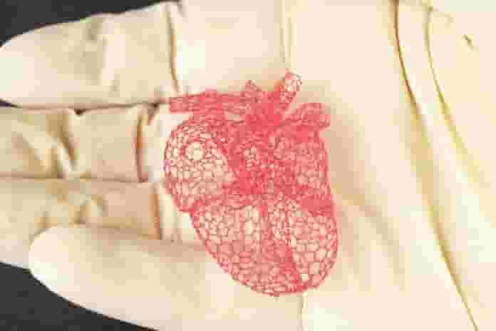 Featured image of Engineers Develop 3D Printing Method That Produces Tissue Scaffolding From Sugar