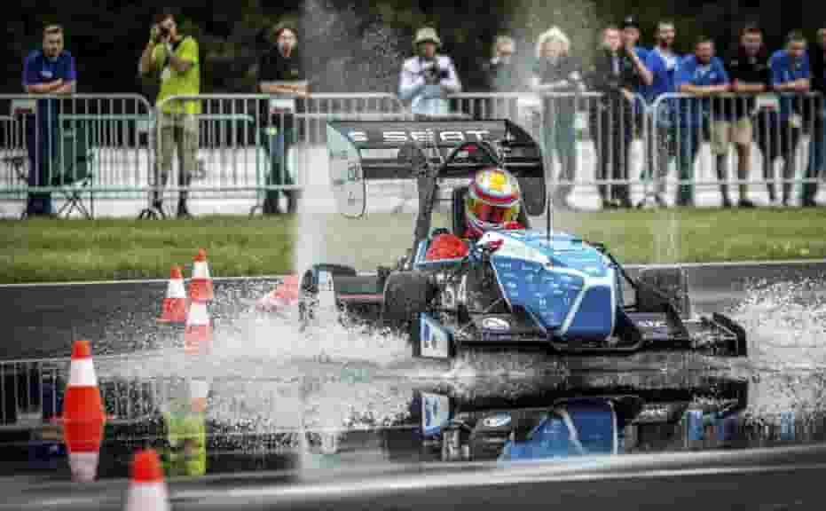 Featured image of ETSEIB Motorsport Uses BCN3D Sigmax 3D Printer to Develop Racing Car for Formula Student Competition