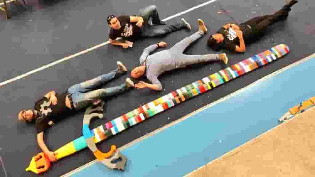 Featured image of 3D Printer Party Breaks Guinness World Record, 3D Prints 4.8 Meters Sword
