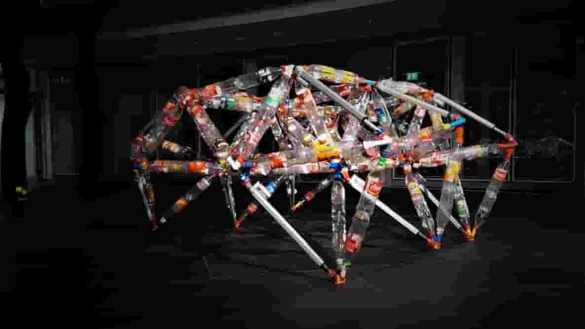 Featured image of TrussFormer Creates Large-Scale Kinetic Structures Made From Plastic Bottles and 3D Printed Connectors
