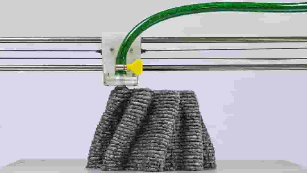 Featured image of Designer Develops 3D Printer That Spits Out Wet Paper Pulp