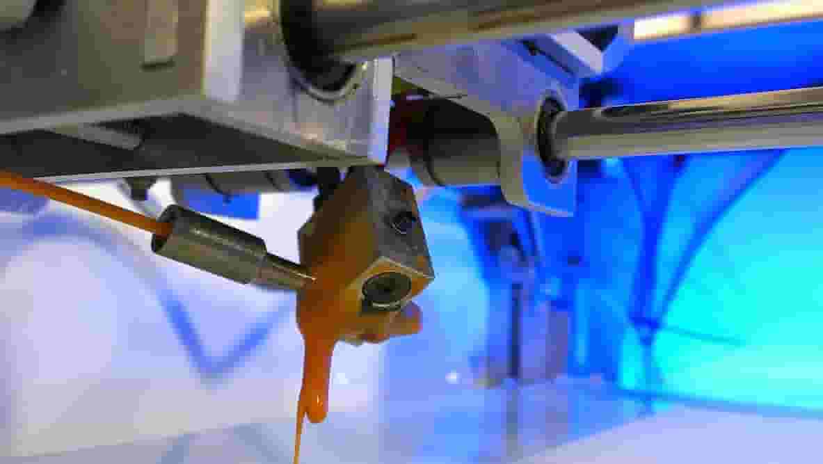 Featured image of Nozzle Clogging vs Hot End Oozing – What’s the Difference?