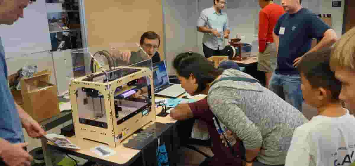 Featured image of Can I Try 3D Printing Before Buying a 3D Printer?