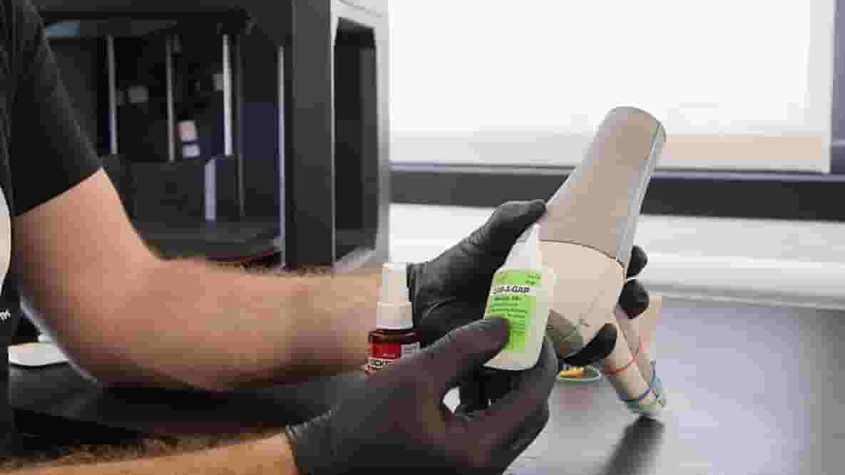 Featured image of Gluing 3D Prints: Glues for PLA, PETG & ABS