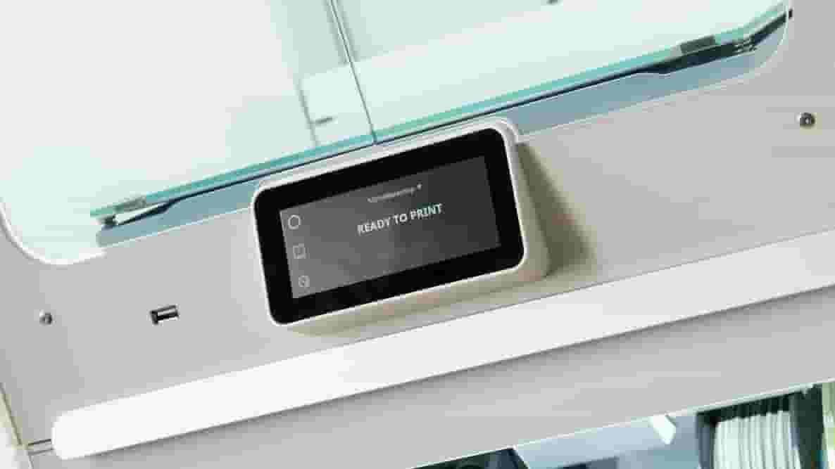 Featured image of 3D Printer Maintenance: 10 Tips to Maintain Your FDM Printer