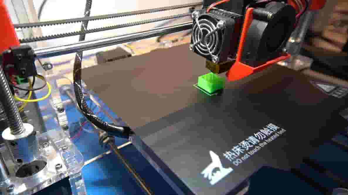 Featured image of Magnetic vs Polypropylene Build Plate: The Differences