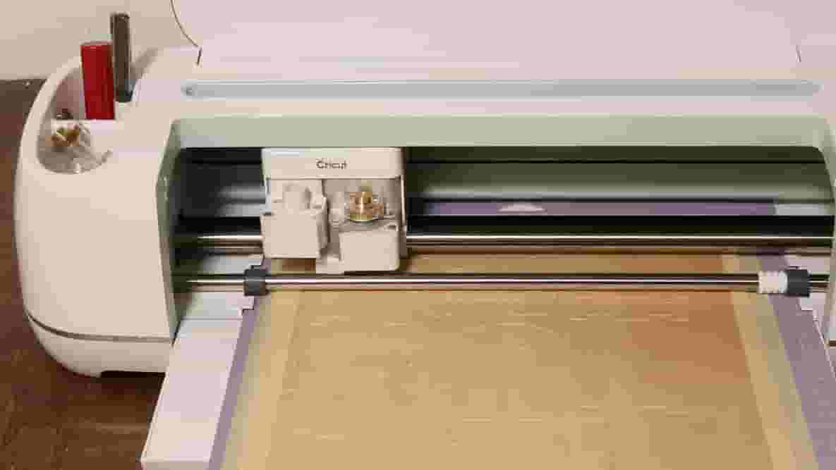 Featured image of Cricut Maker Wood Projects: 20 Neat Ideas to DIY