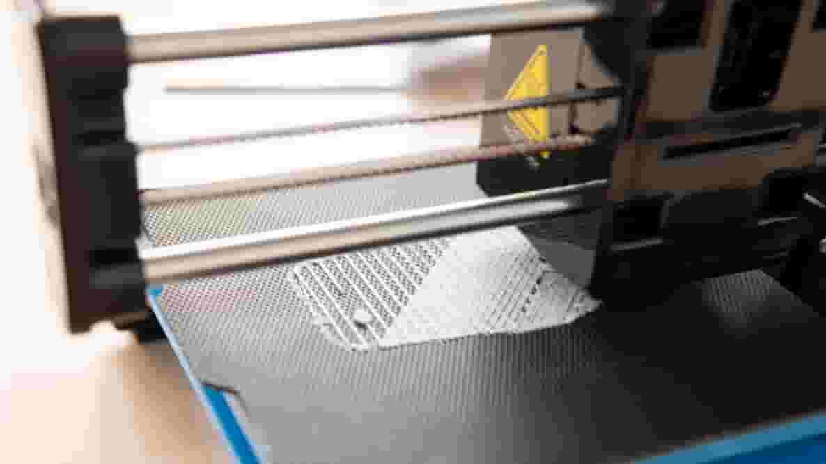 Featured image of 3D Printing First Layer Problems: How to Make It Perfect