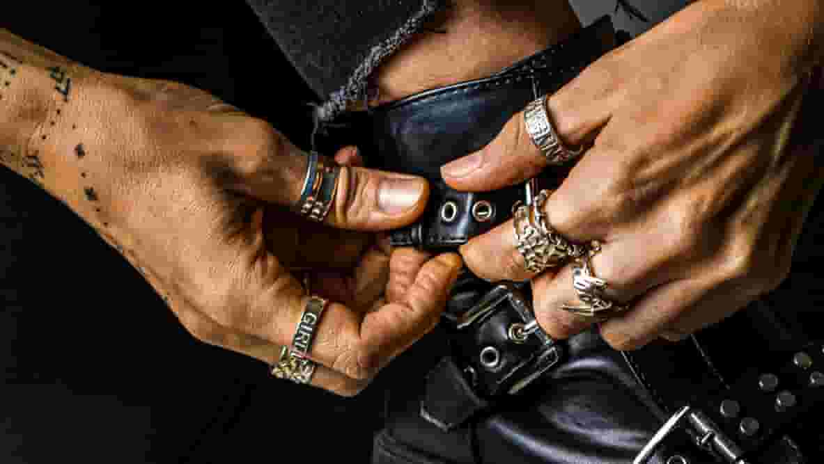 Featured image of 3D Printed Custom Silver Jewelry Becomes an Influencer Trend