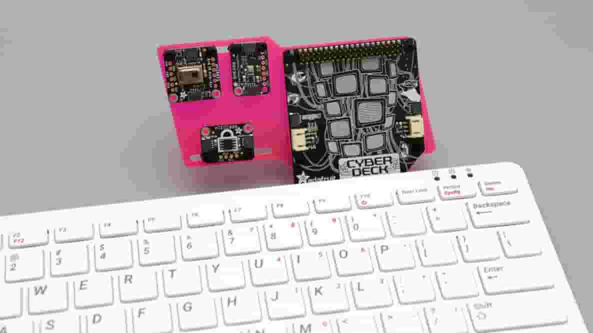 Featured image of Orange Pi 800 vs Raspberry Pi 400: The Differences