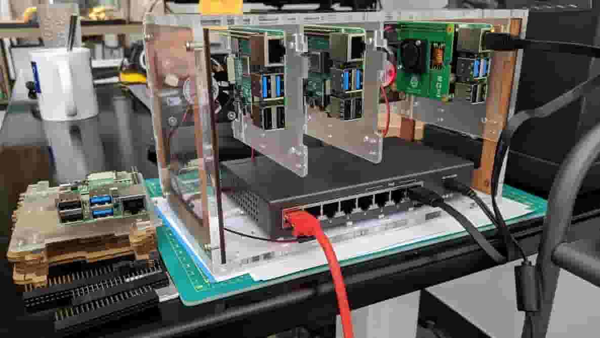 Featured image of Raspberry Pi Cluster Case: The Best Options