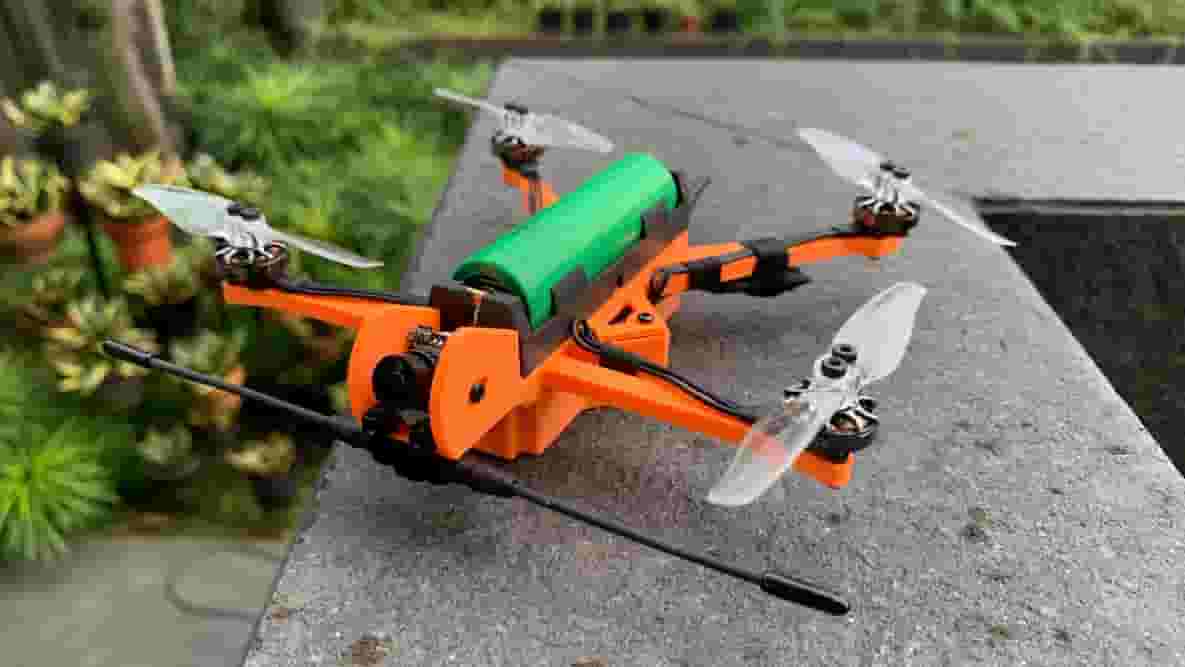 Featured image of 3D Printed FPV Drone: 5 Projects to Create Your Own!