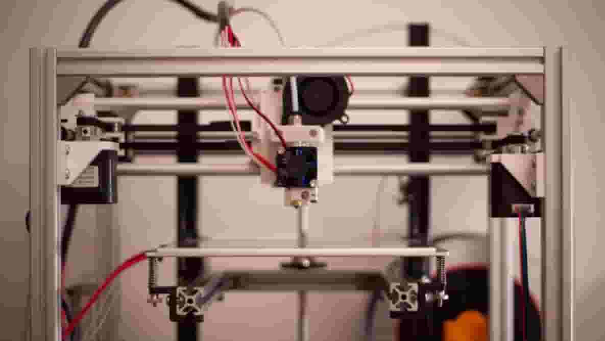 Featured image of DIY 3D Printer: How to Build Your Own 3D Printer