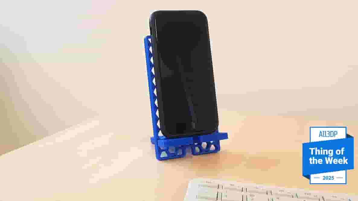 Featured image of 3D Print a Hassle-Free Phone Stand