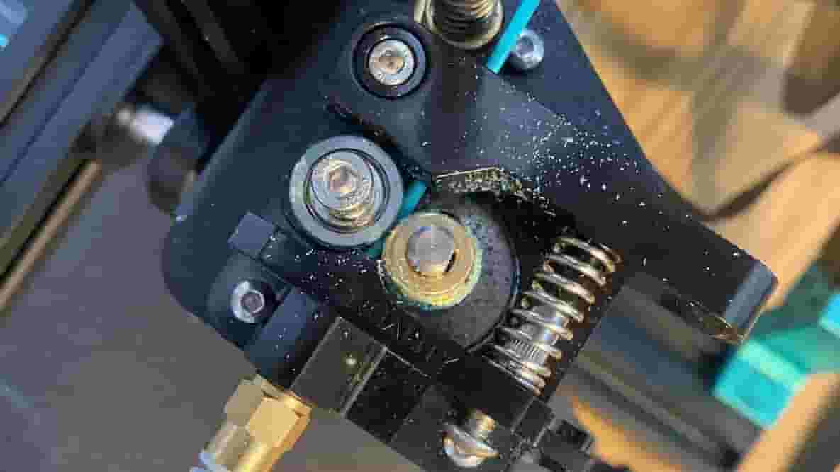 Featured image of 3D Printer Extruder: Grinding Filament – How to Fix It