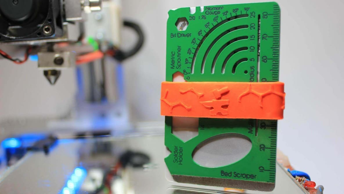 Featured image of Maker Wallet on Kickstarter: RFID Shielded Multitool (and Wallet)