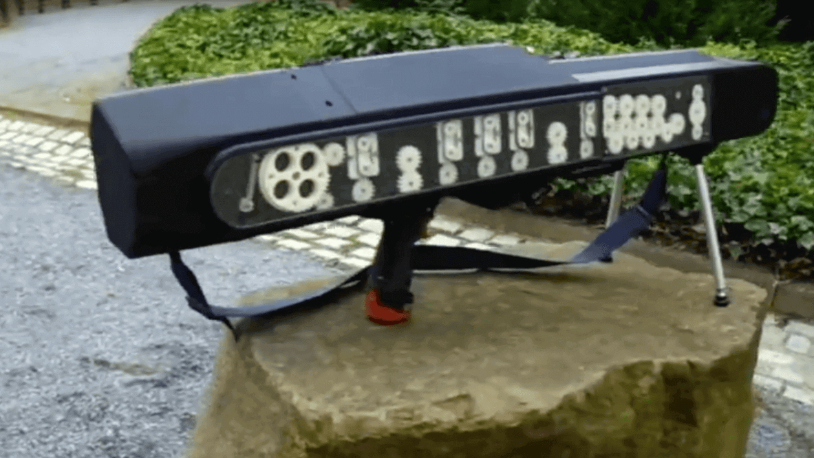 Featured image of 3D Printed Paper Airplane Gun Fires 120 Planes per Minute