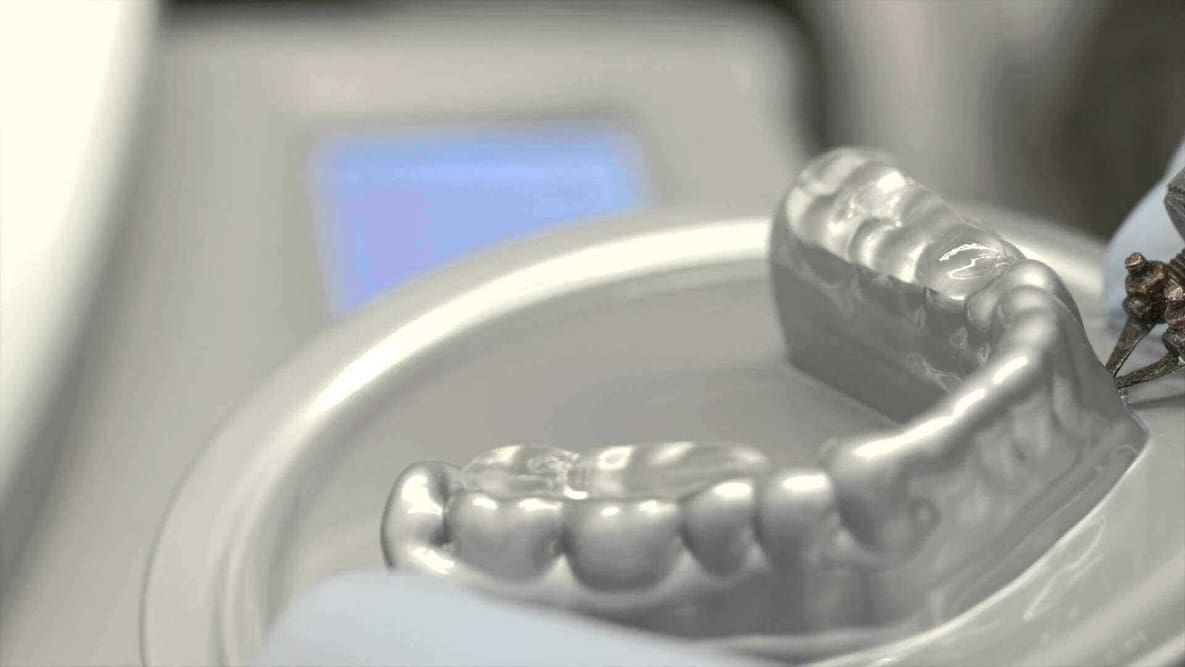 Featured image of UFC Fighters Using 3D Printed Mouth Guards by Guardlab