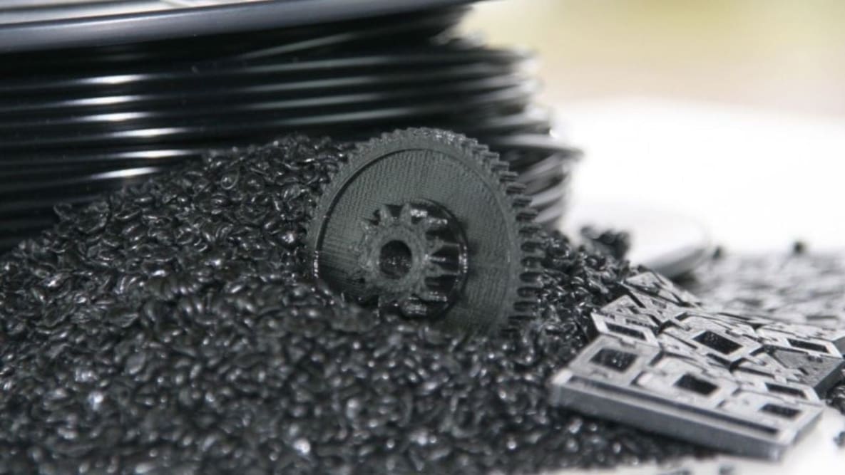 Featured image of How Is 3D Printer Filament Made?