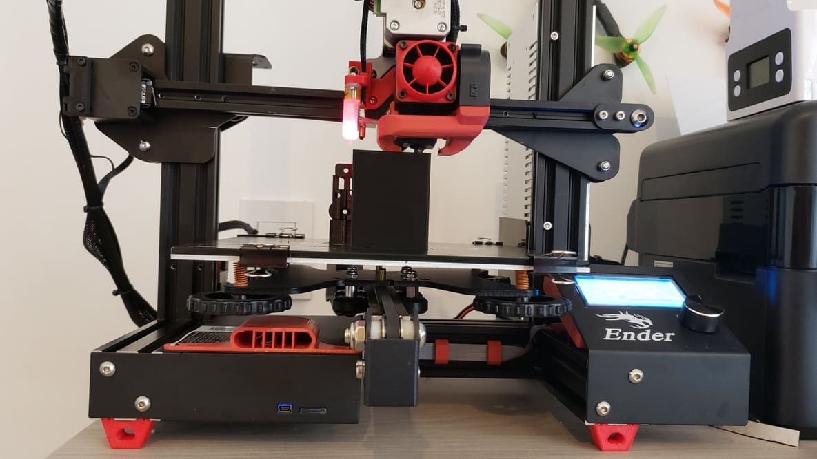 Image de l'en-tête de Ender 3 (V2/Pro) & TPU : imprimez des filaments flexibles