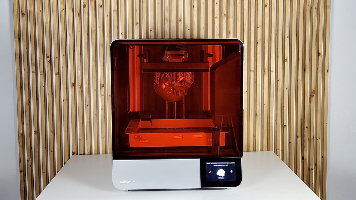 Featured image of First Impressions of Formlabs’ New Large-Scale Form 4L Resin 3D Printer