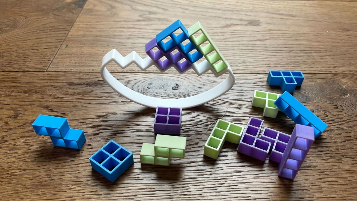 Featured image of Tetris einmal anders: Balance-Spiel mit Nostalgie-Faktor