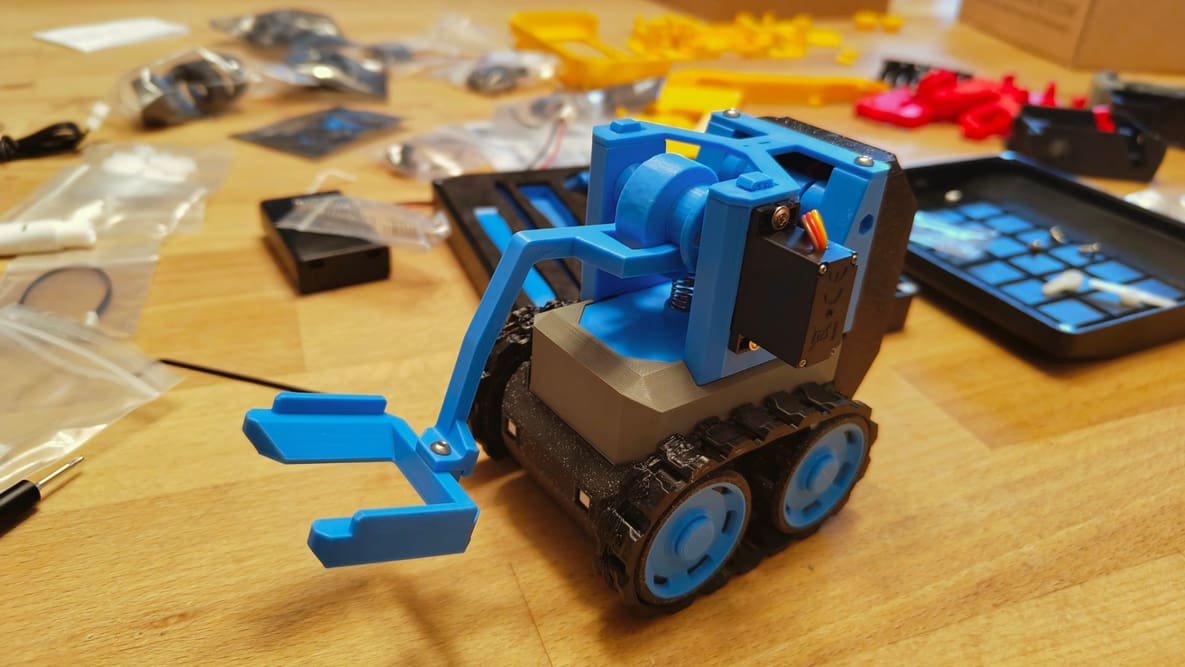 Featured image of Bambu Lab’s CyberBrick Is the STEM Toy to Beat this Christmas