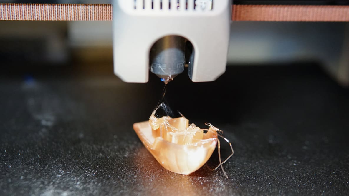 Featured image of Why Your 3D Print Isn’t Sticking (And the 5-Minute Fix)