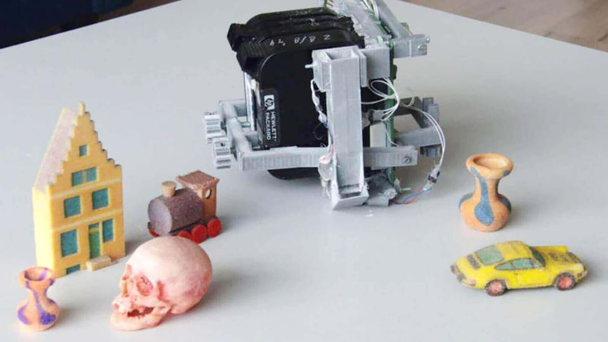 Featured image of Turn Your 3D Printer into a Full-Color Candy Machine