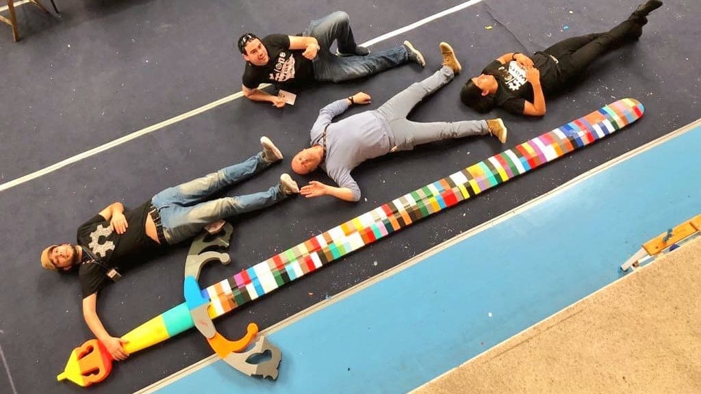 Featured image of 3D Printer Party Breaks Guinness World Record, 3D Prints 4.8 Meters Sword