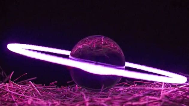 Featured image of Producing Animations with an Automated Light Painting Rig