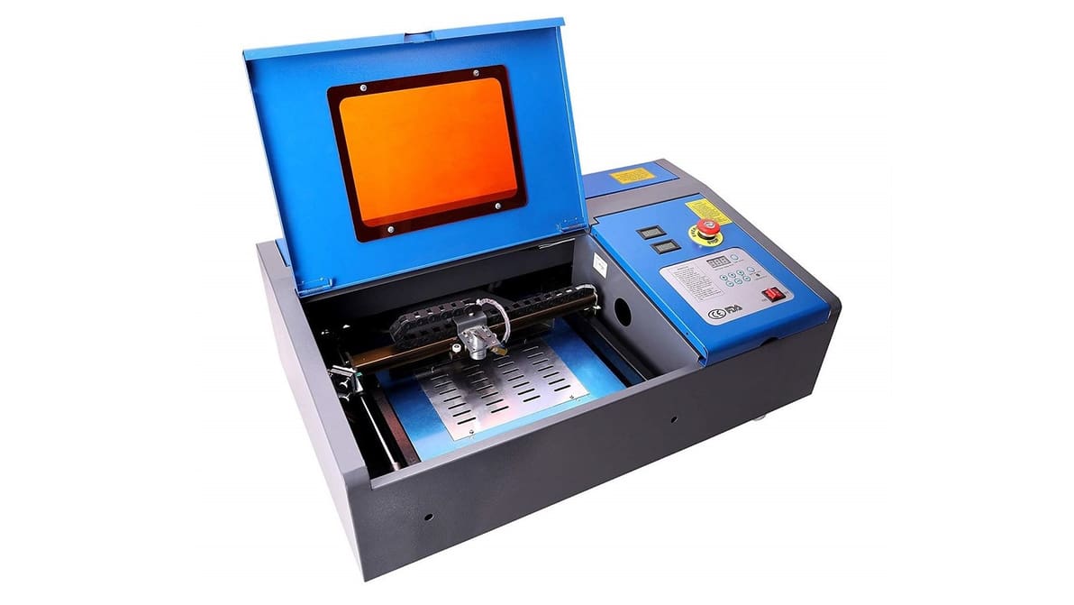 Featured image of OMTech 40W Laser Engraver: Review the Specs