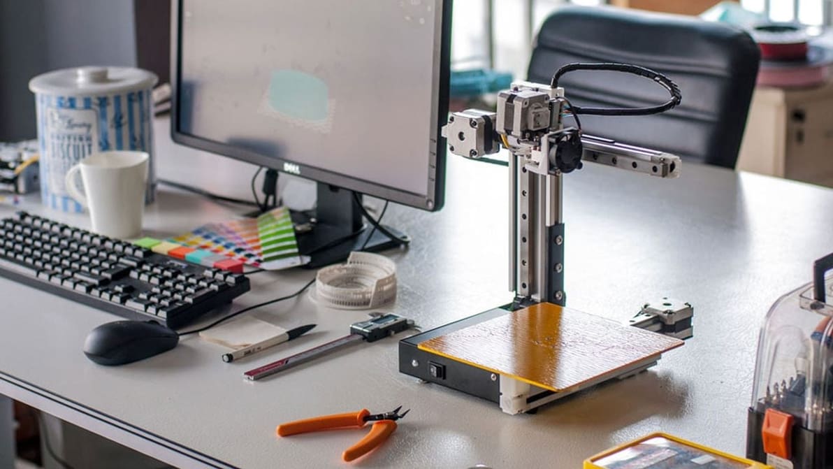 Featured image of Linear Rail (3D Printer): Really Better or Just a Hype?