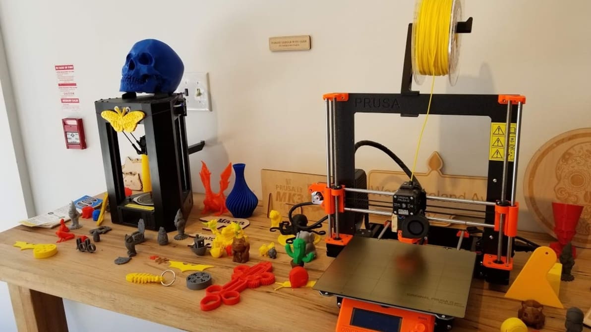 Featured image of Xmas: 20 Best 3D Printing Gifts for Beginners