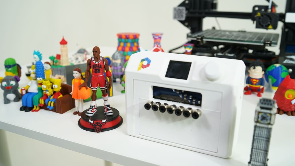 Featured image of Co Print Multi-Filament Printing Module Raises $100,000 in 36 hours on Kickstarter (Ad)